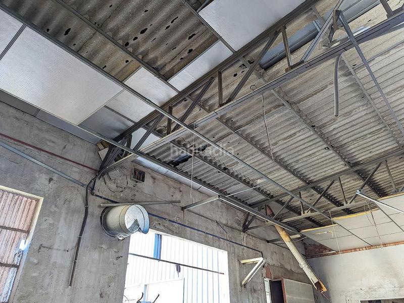 Foto 2586e88d-e346-4e22-9f9f-20e7e91b98cd. Bâtiment à usage industriel dans Sénia (La)