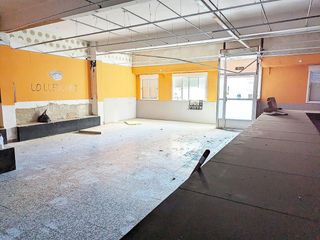 Locale commerciale in Carrer Mar 3