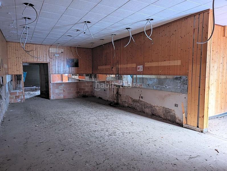 Foto 07f9e00f-37ba-4a91-af04-184fd262beb4. Local comercial a Ulldecona