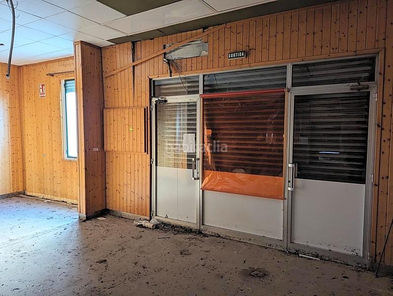 Foto 20f18a9c-e80c-4ec1-9c05-960d7f97503b. Local comercial a Ulldecona