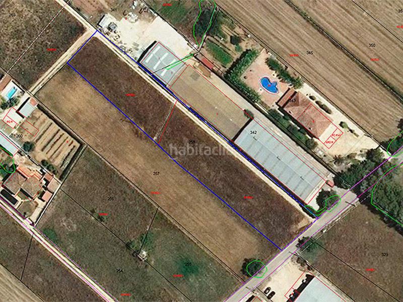 Foto 945edc25-bde6-4021-a2d0-f1817ea0f006. Terreny residencial a el banyador a Ulldecona