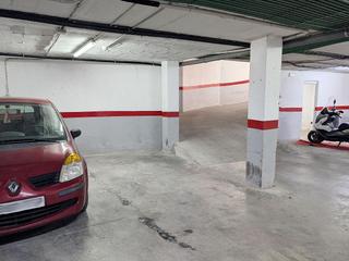 Aparcament cotxe a Carrer guifré 2. Amplio parking en venta en la calle guifré, 2  ulldecona tarrago