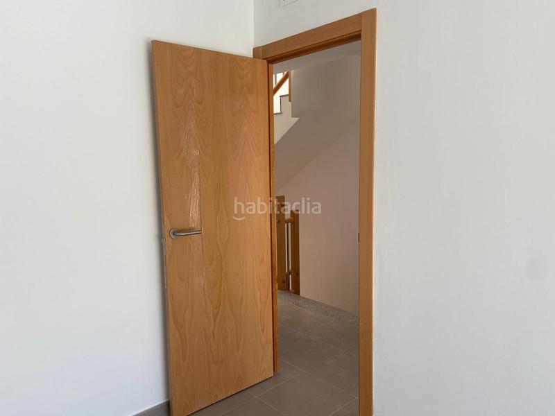 Foto 5deb22a5-f3eb-43a2-bb9a-587ff80ad5f4. Casa adosada  con garaje en Roquetes