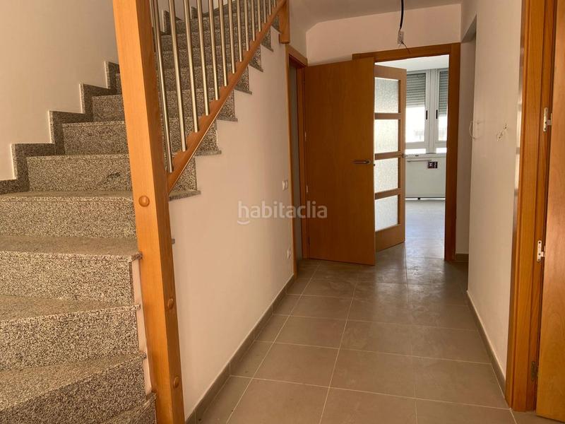 Foto f360d846-f30a-48cf-93ec-7791b3061ea3. Casa adosada  con garaje en Roquetes