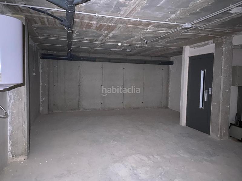 Foto b6df96ff-a967-4728-baeb-fd5a2d435a38. Casa adosada  con garaje en Roquetes