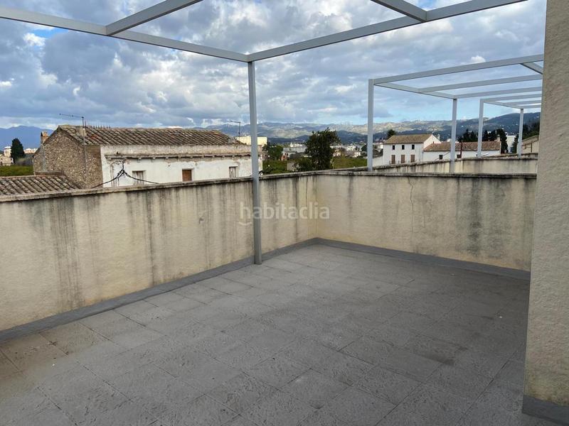 Foto e4bd63f0-9c77-4dec-b51b-8303faef8c86. Casa adosada  con garaje en Roquetes