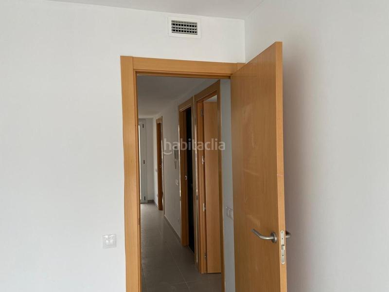 Foto f8b4df65-9b66-4e0d-84f4-4740319d3539. Casa adosada  con garaje en Roquetes