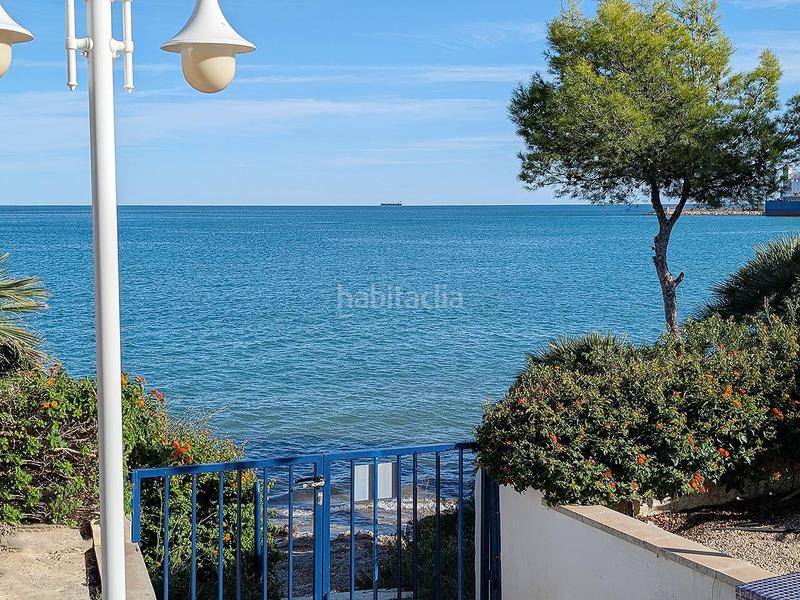 Foto 8afed418-e23b-4309-9ce9-6aaf721797f9. Àtic a carrer mare nostrum 10 a Alcanar