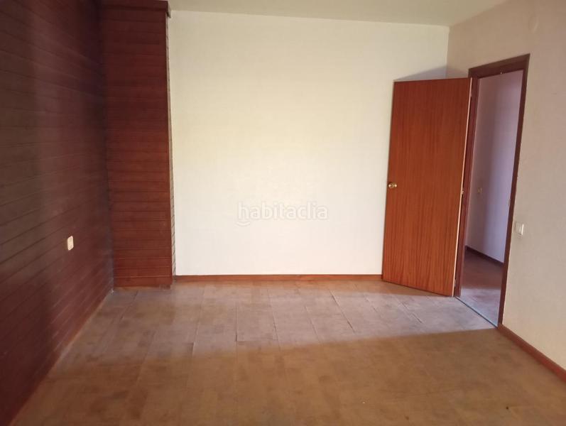 Foto ea3c7d4d-5066-4d4f-bba6-c0e9f05693f8. Etagenwohnung in Deltebre