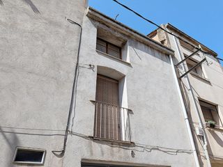 Casa a Calle santa teresa 5. Encantadora casa de pueblo accesible de inmediato en el centro h