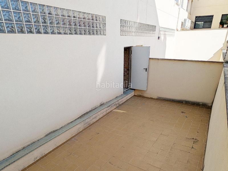 Foto 2bd054e1-a467-42c7-8db3-cdd9d7571616. Local comercial a Ulldecona