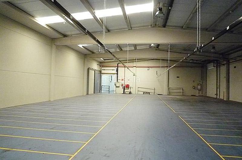 Foto 71cd2251-b25b-4370-9a98-752e14f1e40c. Bâtiment à usage industriel dans carrer de londres 4 dans Ulldecona