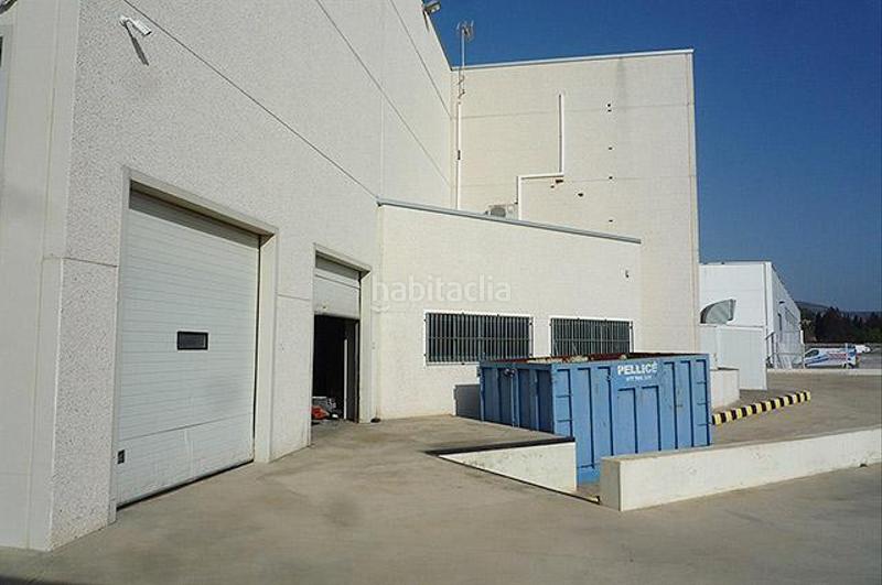 Foto d17f37cc-97b5-4862-8be8-006721c32c00. Bâtiment à usage industriel dans carrer de londres 4 dans Ulldecona