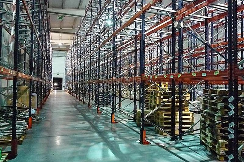 Foto c644a2a0-b1c9-4e8c-907b-3e8f379ee5b4. Capannone industriale in carrer de londres 4 in Ulldecona