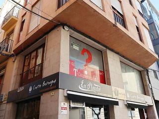 Rent Office space  Plaça de ramon cabrera