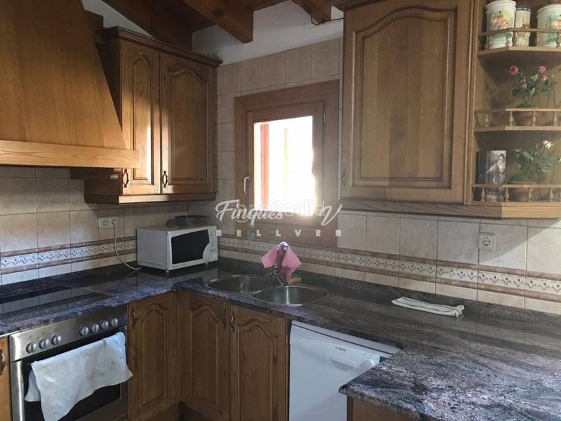 Foto 74141ba4-a843-4539-978f-fc7c7f87d6c5. Rent house in calle cerdanya 1 in Montellà i Martinet