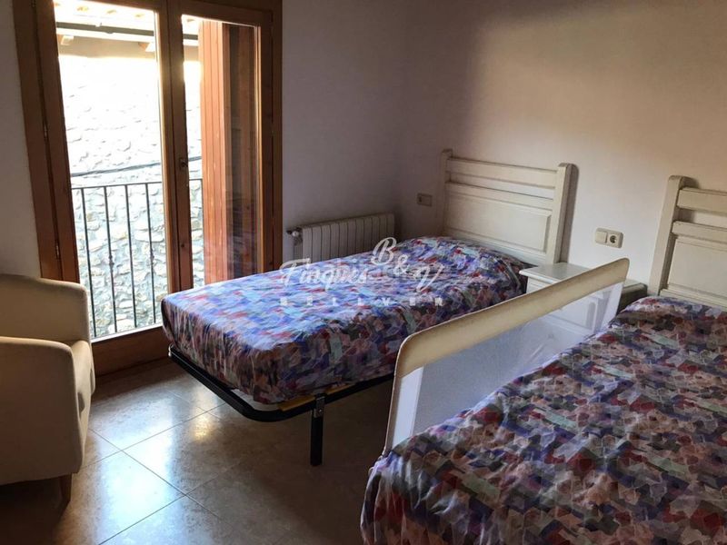 Foto d60aa849-544b-417e-bb90-110b94adcf94. Rent house in calle cerdanya 1 in Montellà i Martinet