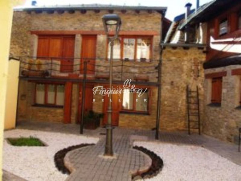 Foto 1d14b016-fae2-46c4-8bbb-72aea5eb7664. Rent flat in calle due de progres 00 in Osseja