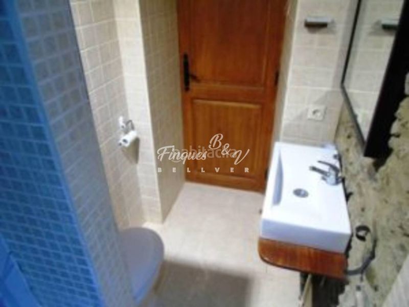Foto 7e6dec8c-569a-478f-8372-a26e8ec6cea1. Rent flat in calle due de progres 00 in Osseja