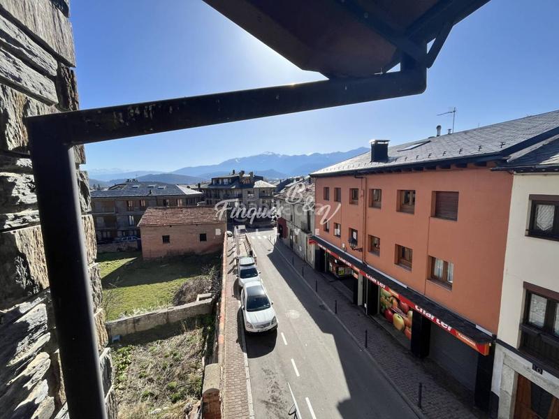 Foto e431aa6f-d94c-479c-89de-4310b0d7444b. Haus in francesc macia 20 in Bellver de Cerdanya