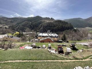 Finca rústica a Rigatell 5. Terreny  amb vistes i sol a martinet