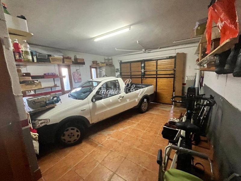 Foto c5b52225-fa90-4538-b97f-14595eba6ed2. Casa amb calefacció aparcament a Llívia