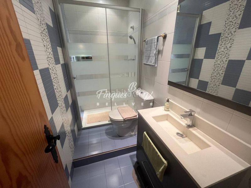 Foto 9ac9c29b-3b95-4693-b489-0cac131c48e8. Semi detached house with heating parking in Bellver de Cerdanya