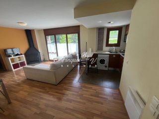 Pis  Avenida alp 0. Piso en venta en la molina con todas las comodidades
