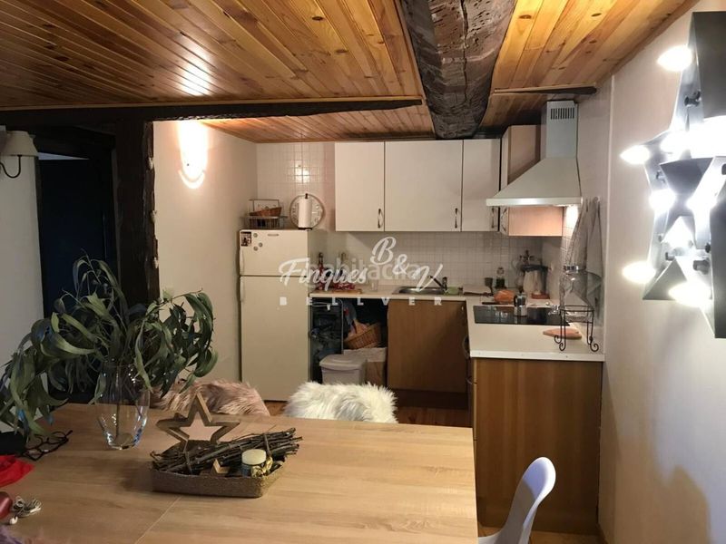 Foto f3334fa8-ebdd-422f-a2b6-bdb9e16bfc05. Etagenwohnung in calle porte france 0 in Bourg-Madame