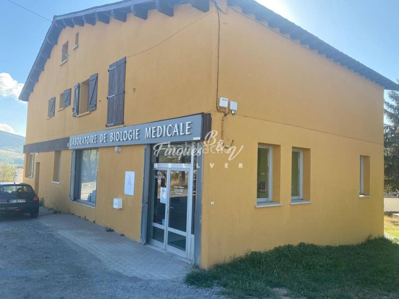 Foto b29a01a5-5435-4ee3-abbd-14f917b198c5. Edifici a calle chemin montllouis 0 a Saillagouse