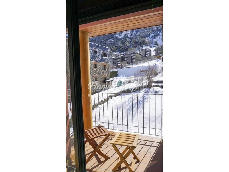 Foto 2f5c3cde-fd15-49c8-b72a-b206bcc834df. Apartament a carretera prats 0 a Canillo Canillo