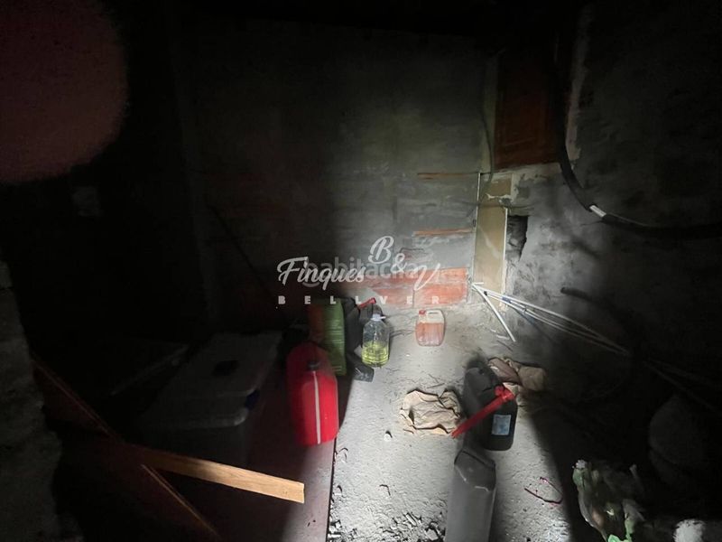 Foto f56659c7-bf03-44db-b573-e4a3eda14bf0. Chalet in calle bar 0 in Pont de Bar (El)