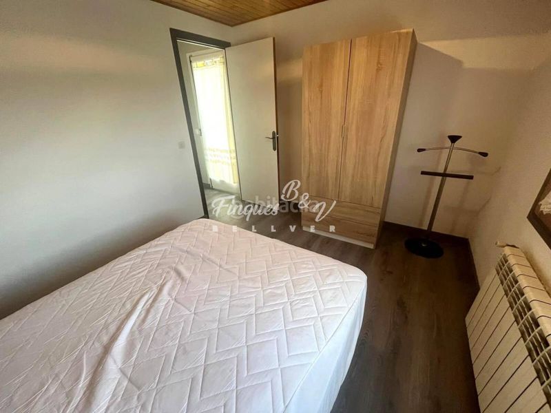 Foto 68f72817-2216-40dd-b28a-64f32d23621f. Lloguer apartament a calle major 0 a Bellver de Cerdanya