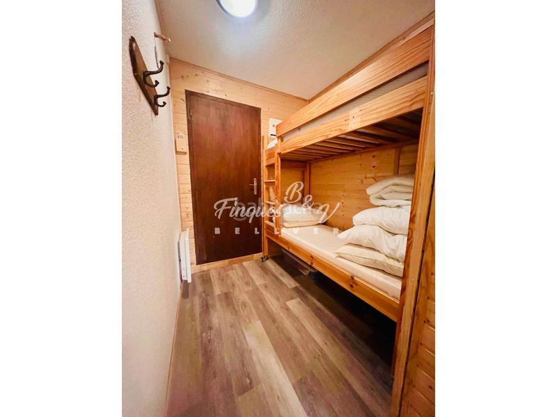 Foto da66b588-74fa-45bc-84a9-cda535147b4e. Miete appartement mit heizung in Err