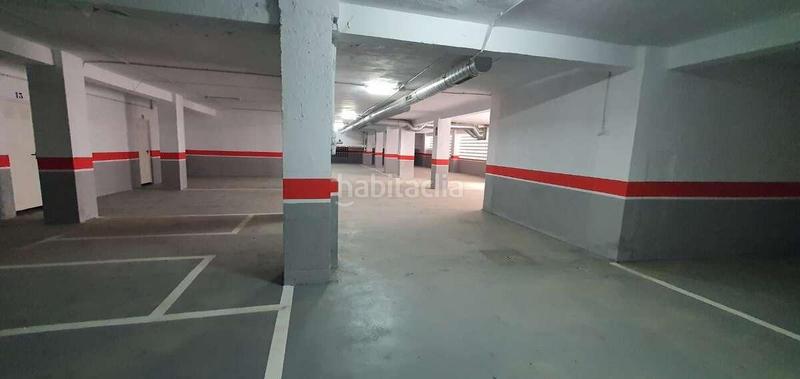 Foto 8744f1a5-98b4-45de-a418-24526f97c97b. Parking voiture dans Pajaritos Granada