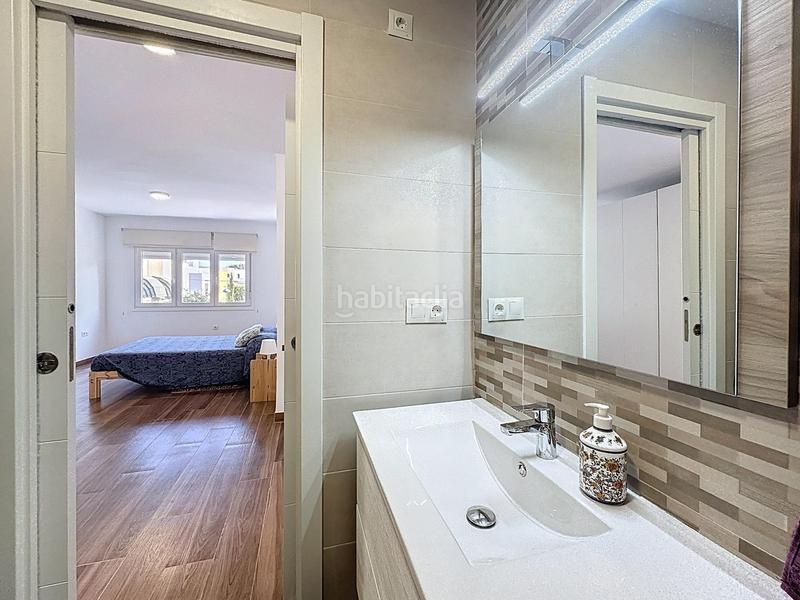 Foto 31edea25-a23d-4c61-b2b7-0f9604dea6dd. House in calle de burgos 11 in Ciudad Jardín - Tagarete - El Zapillo Almería