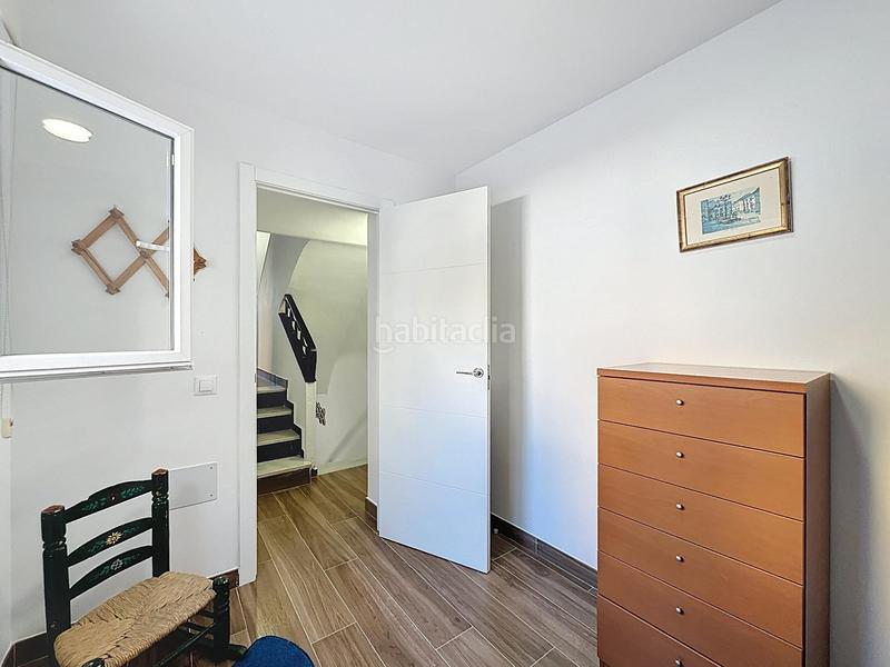 Foto 5c336b6a-0844-4bc2-ba65-7812186e86d3. House in calle de burgos 11 in Ciudad Jardín - Tagarete - El Zapillo Almería