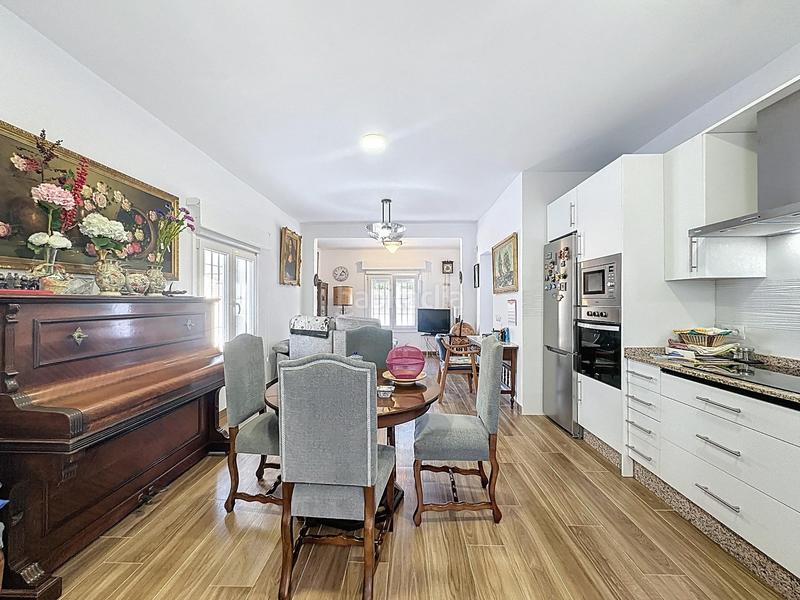 Foto 6aa8287c-7db8-4265-a96f-c87fed6d44f0. House in calle de burgos 11 in Ciudad Jardín - Tagarete - El Zapillo Almería