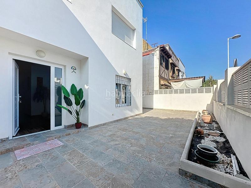 Foto a06822f5-ce00-44e0-a9e4-7a36c825c97c. House in calle de burgos 11 in Ciudad Jardín - Tagarete - El Zapillo Almería