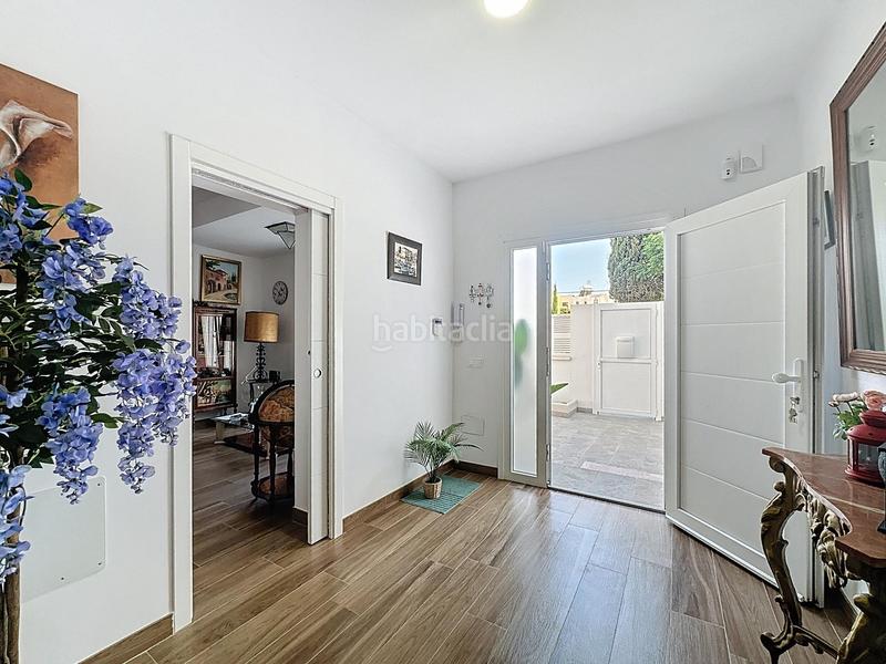 Foto b1dd3f1c-b0b1-4e45-af81-b5e003ef92c8. House in calle de burgos 11 in Ciudad Jardín - Tagarete - El Zapillo Almería