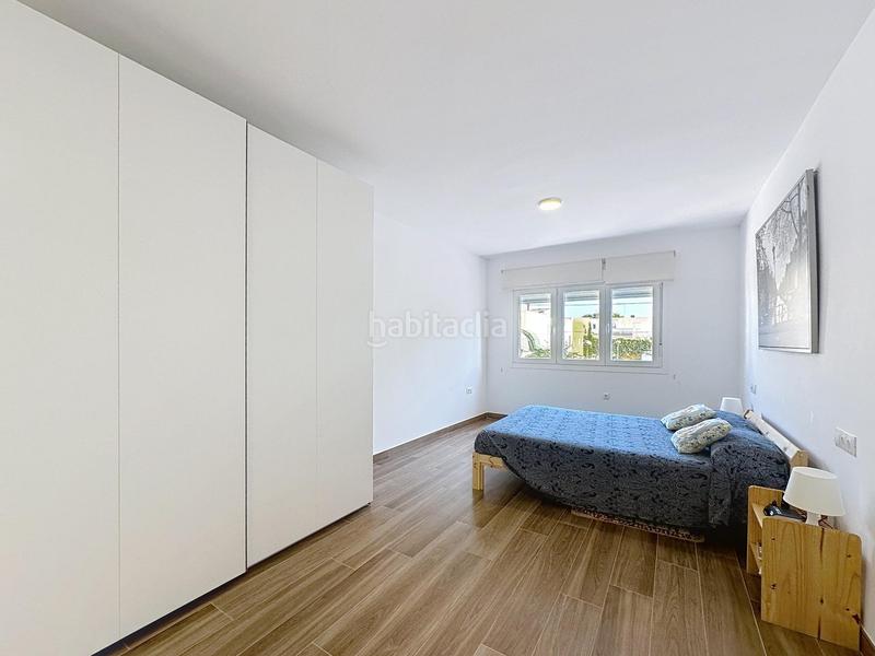 Foto c0b2cacb-37ea-4160-8edd-51fe468b3ace. House in calle de burgos 11 in Ciudad Jardín - Tagarete - El Zapillo Almería