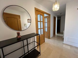 Location Appartement à La Cruz. Alquiler zona camara de comercio