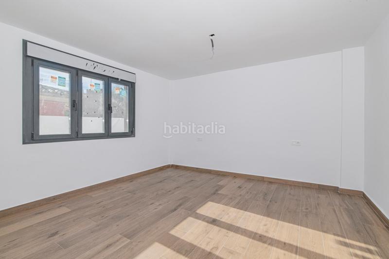 Foto 62498fb8-52ea-4333-89d1-aaa0b724ed89. Chalet en calle calle de bernarda alba chale en los rebites huetor vega en Huétor Vega