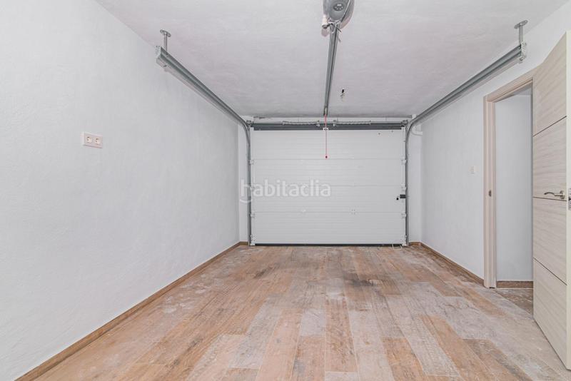 Foto 786578cb-7561-4d50-a2f5-c2dad48fa68e. Chalet en calle calle de bernarda alba chale en los rebites huetor vega en Huétor Vega