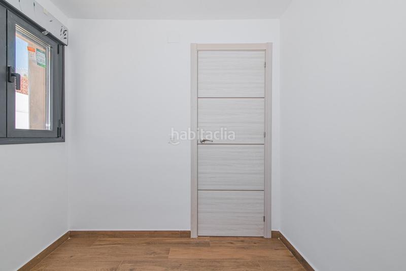 Foto b59c4bb8-37b4-4b29-bf0f-5573b0b38068. Chalet en calle calle de bernarda alba chale en los rebites huetor vega en Huétor Vega