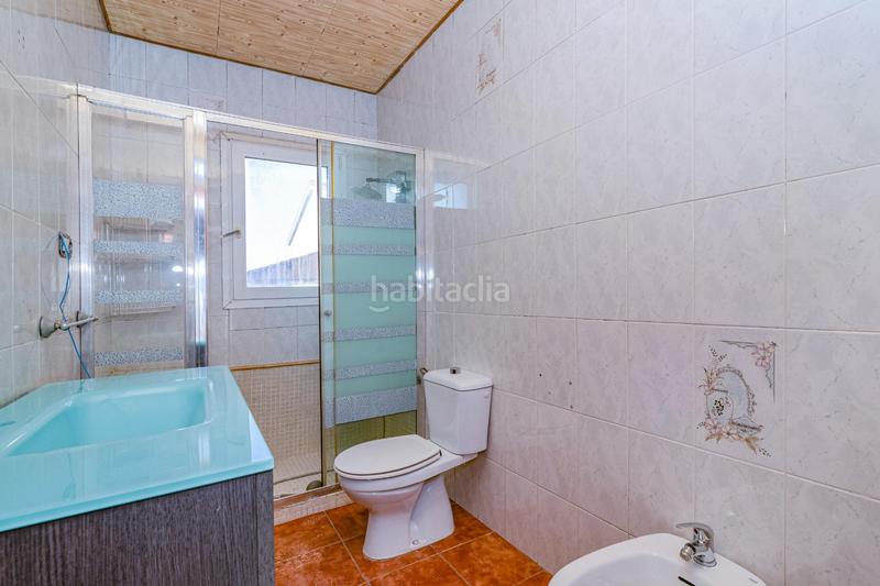 Foto e7a36468-f2fe-4bbf-aec5-f20618aa2c81. Casa pareada casa en alhendin en Polideportivo Alhendín