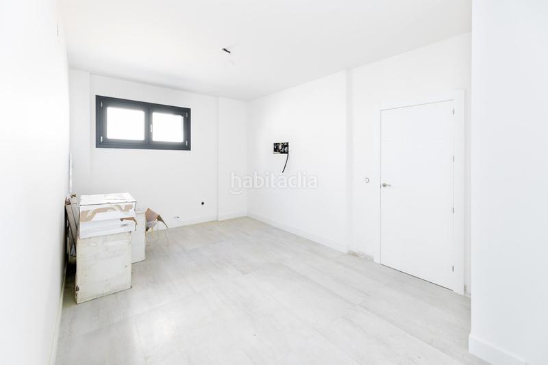 Foto 49276daf-39f3-42e6-a329-0b331377073c. Haus mit heizung parking in Poniente Armilla