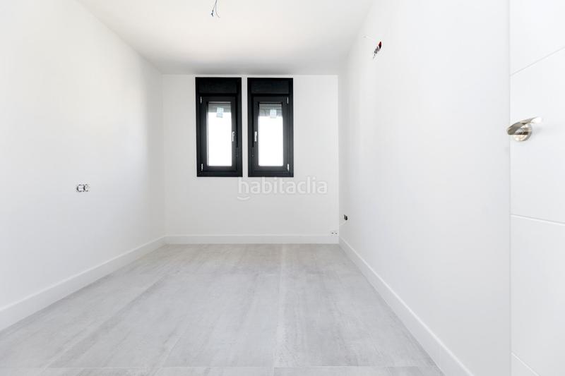 Foto f116a78e-352f-45bd-aef4-d346e12de748. Haus mit heizung parking in Poniente Armilla