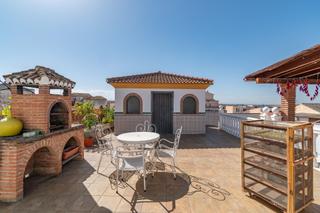Casa a Barquillo. Casa en atarfe con piscina