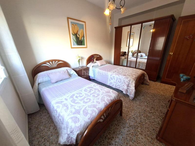 Foto 6254f7a2-8b01-4ceb-a7fe-23fb55938267. Casa adossada a calle jerez 2 a Avda. De los Ogíjares Armilla